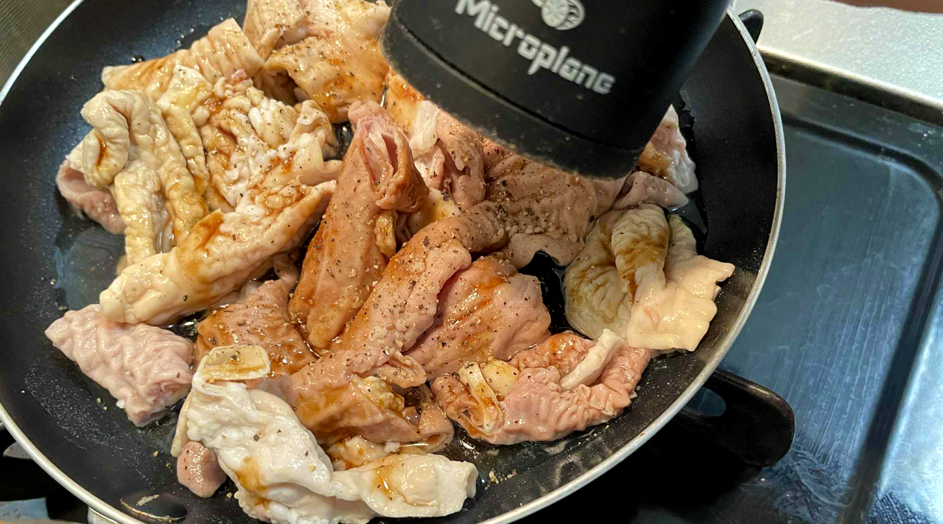 add_pepper_shichimi_garlic_powder