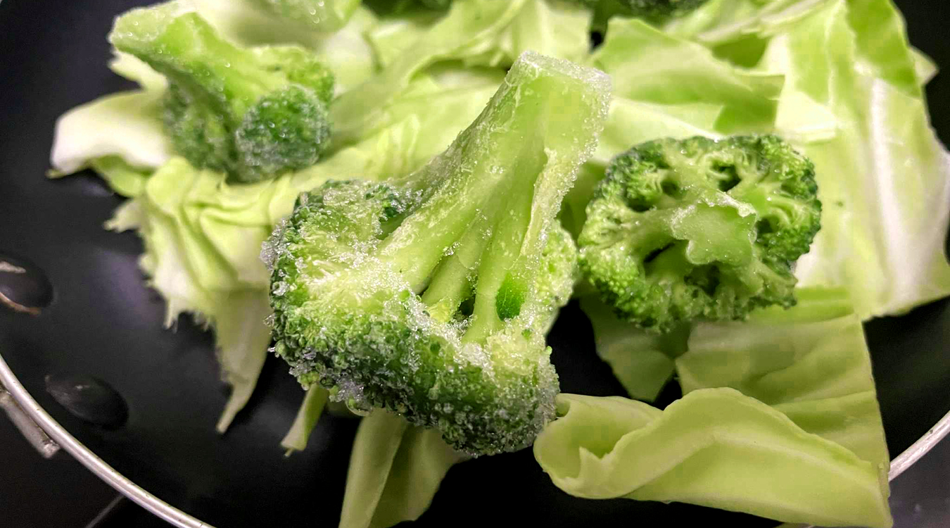 凍ったブロッコリー追加